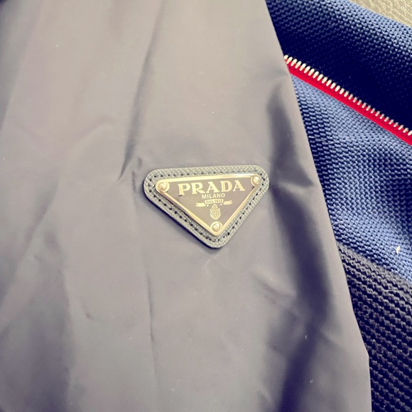 Prada jacket - Picture 1 of 3